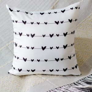 Capa Almofada 47x47cm - Varal Coração - Branco