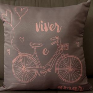 Capa Almofada 47x47cm - Bicicleta Viver e Amar - Rosa/Cinza