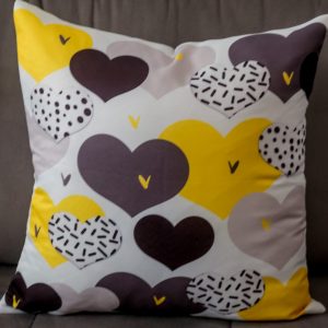 Capa Almofada 47x47cm - Coração - Amarelo