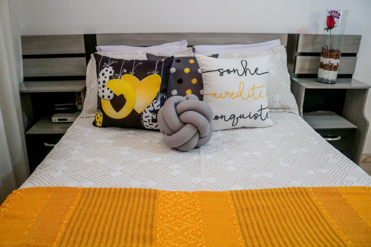 Almofada em Nó- Circunferência 82cm - Cinza Claro - Image 3