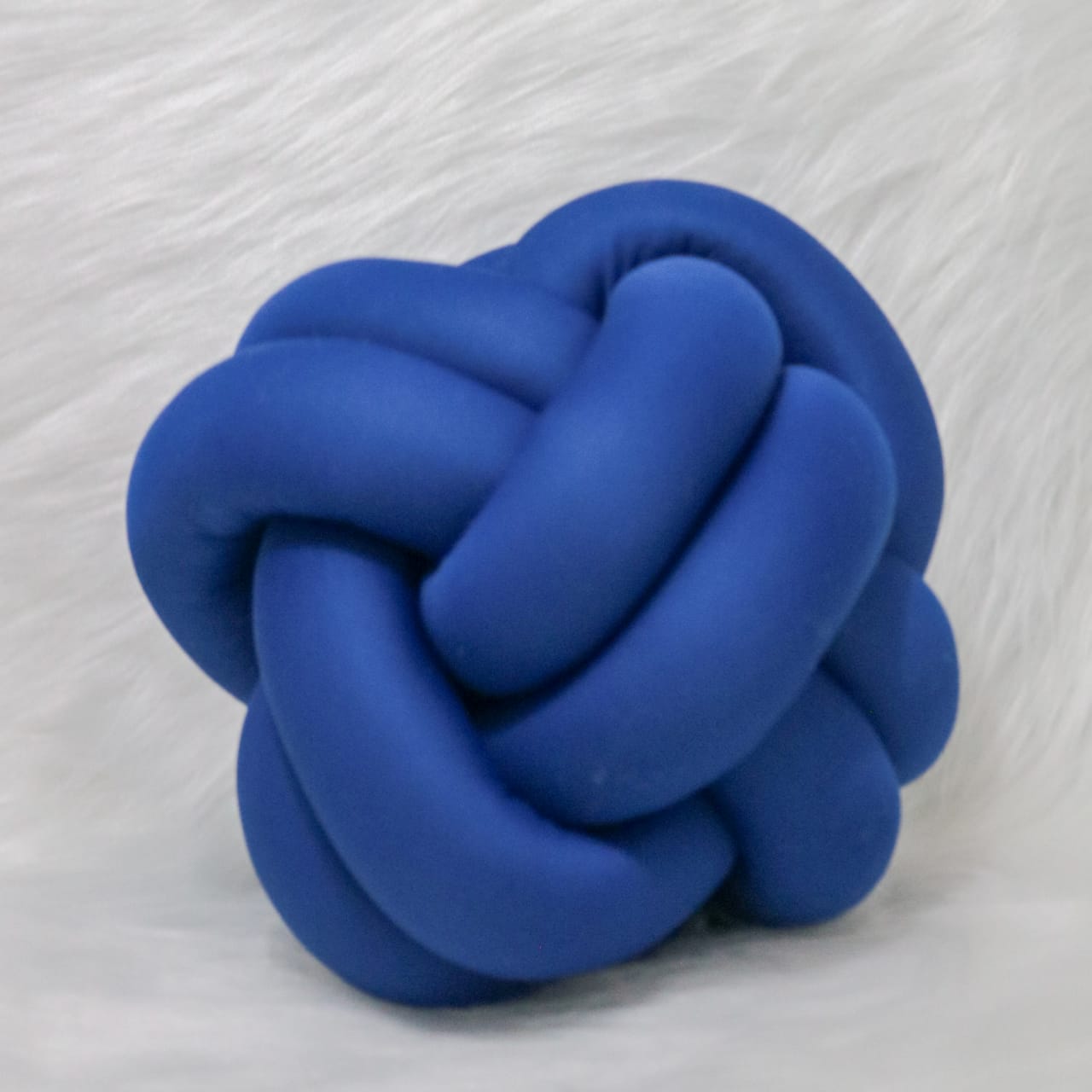 Almofada em Nó- Circunferência 82cm - Azul Royal