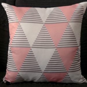 Capa Almofada 47x47cm - Triângulo Listras - Rosa/Cinza