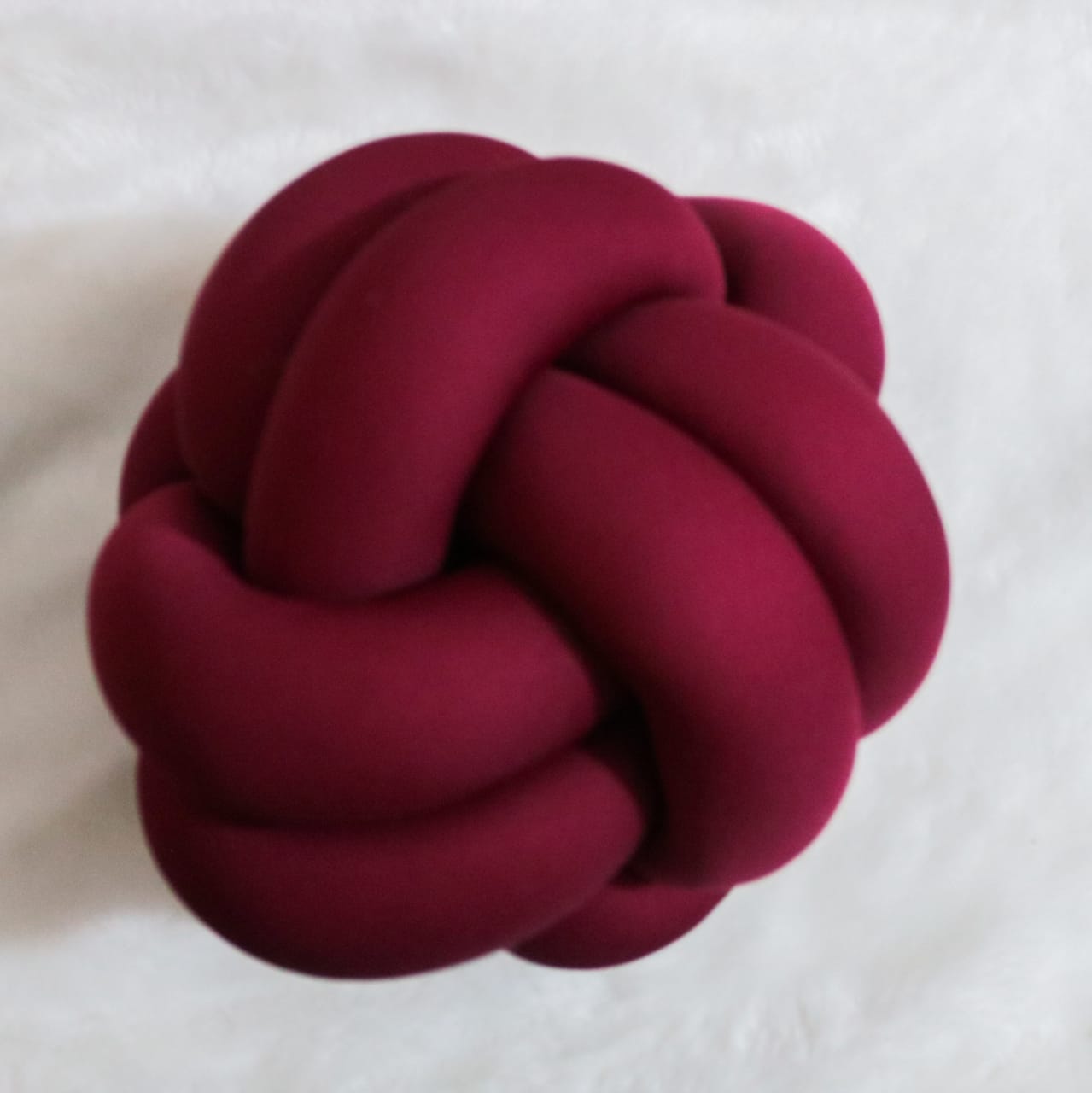 Almofada em Nó- Circunferência 82cm - Marsala